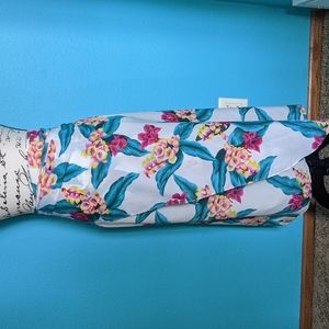 Gorgeous Floral Hilo Hattie sarong skirt